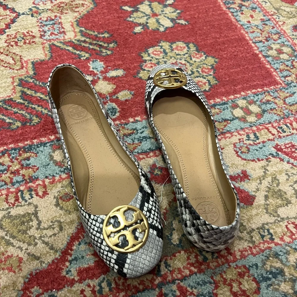 TORT BURCH SNAKESKIN FLATS